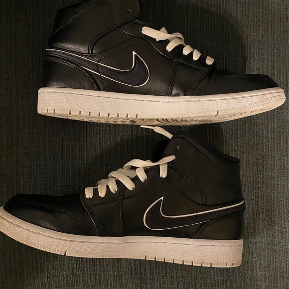 Men’s Nike Air Jordan’s Retro Ones - Picture 6 of 12